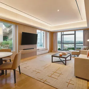 ***** Hotel Hyatt Regency Airport China